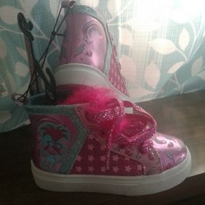 Kids shoes